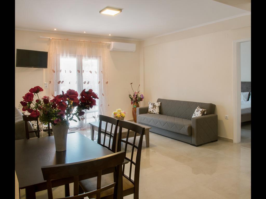Namare Luxury Apartments 斯卡拉索提罗斯 外观 照片